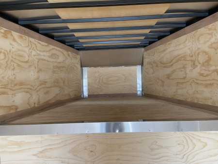 New United Trailers UXGN 8.5X46 Car Hauler