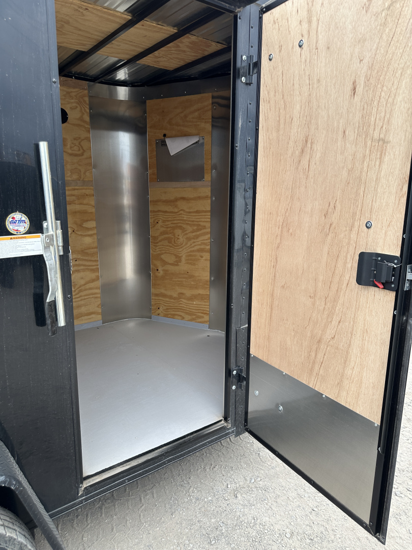 New 2023 Cargo Craft 6'x10'x6'6" Elite V Nose with ramp Cargo / Enclosed Trailer