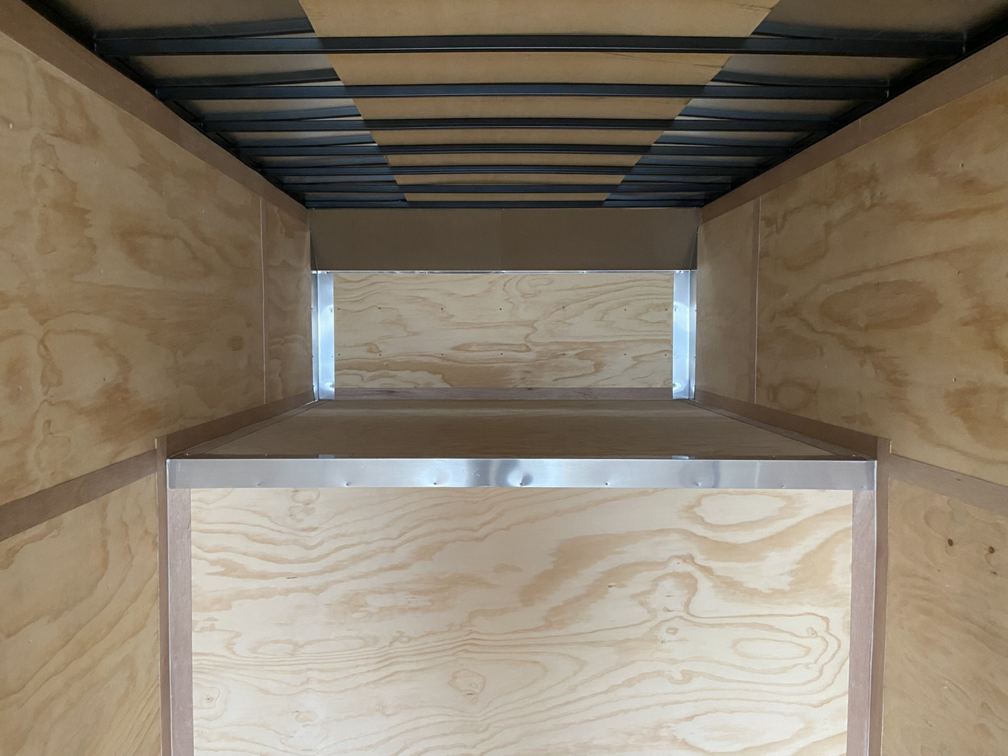 New United UXGN 8.5X48 Car Trailer