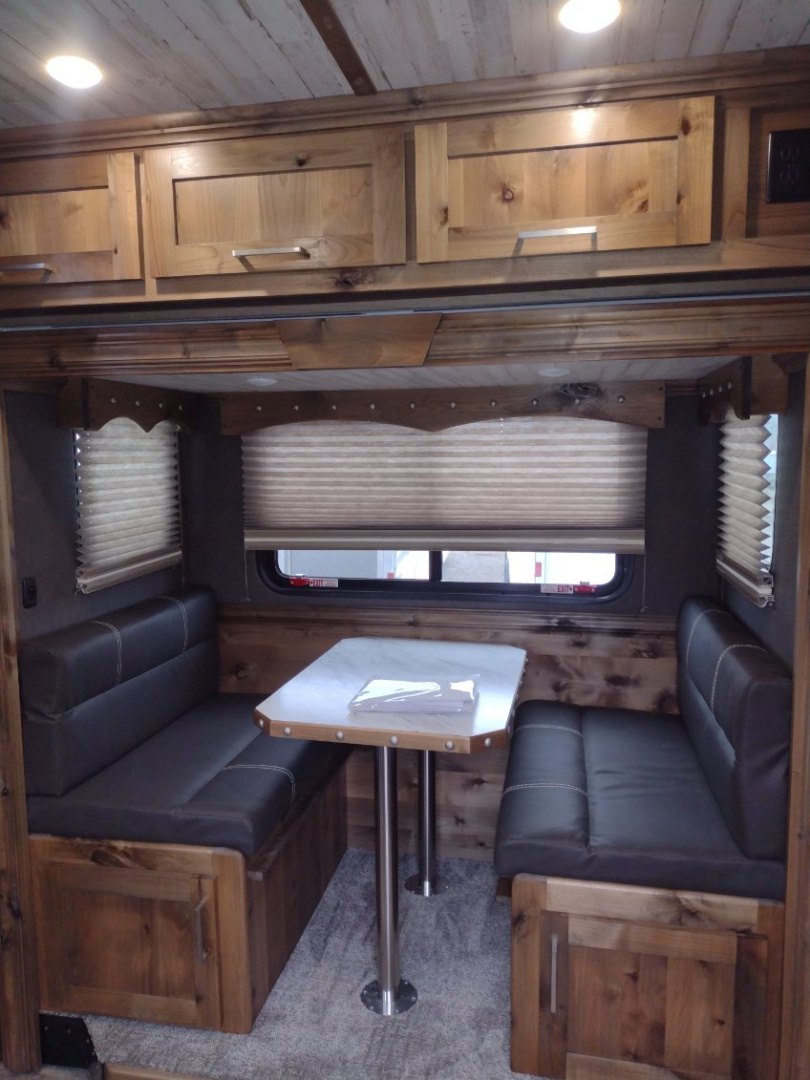 New 2026 Trails West Sierra 4 Horse w/ 10x10 Living Quarters Trailer