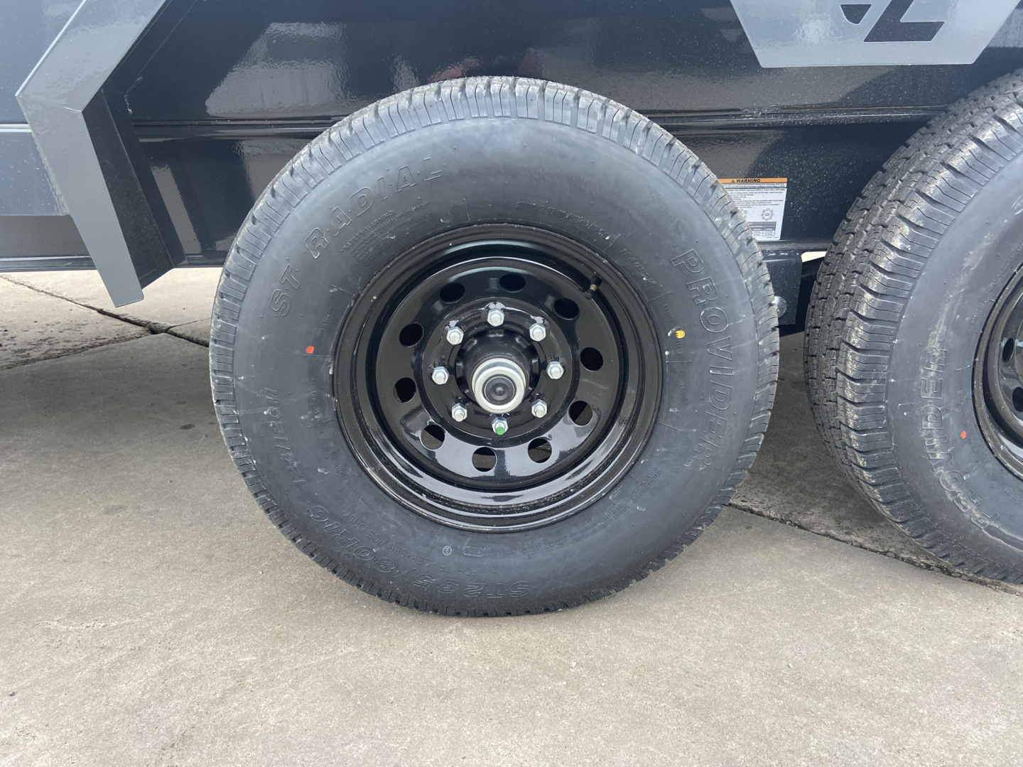 New 83" X 16' DT - 14K Telescopic Dump