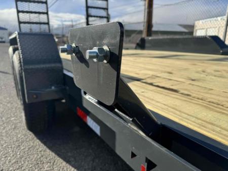 New 2024 Lamar 83" X 16' CC - 10k Car Hauler Equipment Trailer