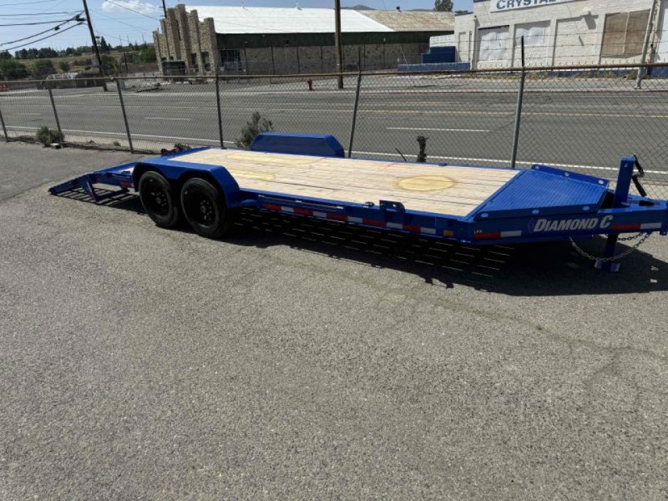 New 2024 Diamond C LPX 20' - 14.9K Low-profile Equipment Trailer