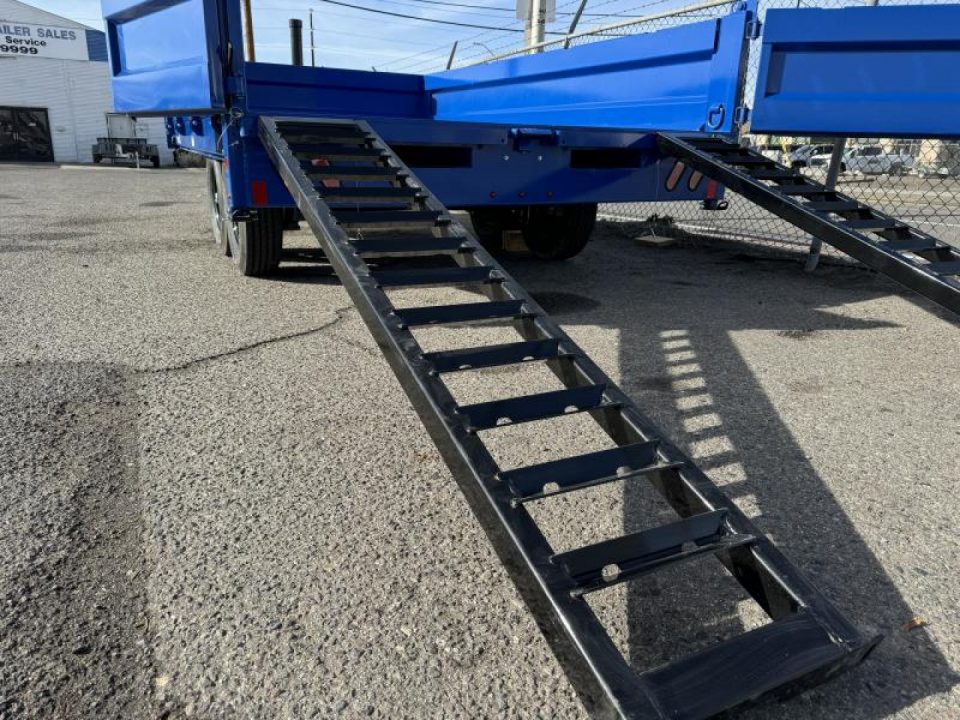 New 2025 Diamond C DOD 96"x14' - 14.9K Deckover Telescopic Dump Trailer