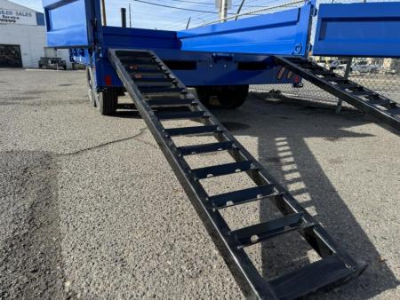New 2025 Diamond C DOD 96"x14' - 14.9K Deckover Telescopic Dump Trailer