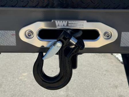New 2025 Diamond C FMAX212 32' Pacesetter Edition - 25.9K Gooseneck Equipment Trailer