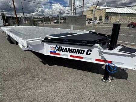 New 2026 Diamond C DEC 26' Max Ramp - 14.9K Deckover Equipment Trailer