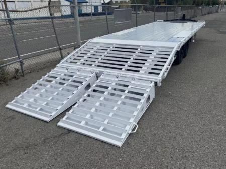 New 2026 Diamond C DEC 26' Max Ramp - 14.9K Deckover Equipment Trailer