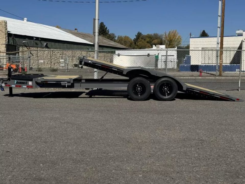 New 2026 Diamond C HXD 102"x22' - 15.5K Equipment Tilt Trailer