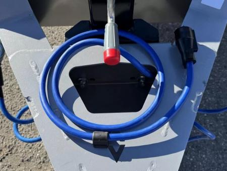 New 2026 Diamond C DEC 22' - 15.5K Deckover Equipment Trailer