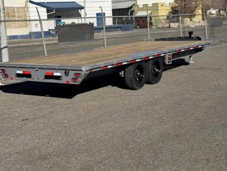 New 2026 Diamond C DEC 22' - 15.5K Deckover Equipment Trailer