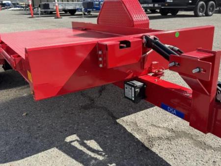 New 2026 Diamond C DSA 59"x10' - 7K Scissor Lift Tilt Trailer