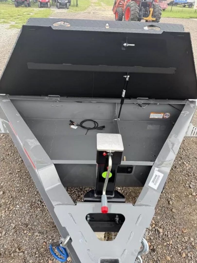 New 2025 Diamond C Trailers LPX207 Equipment Trailer