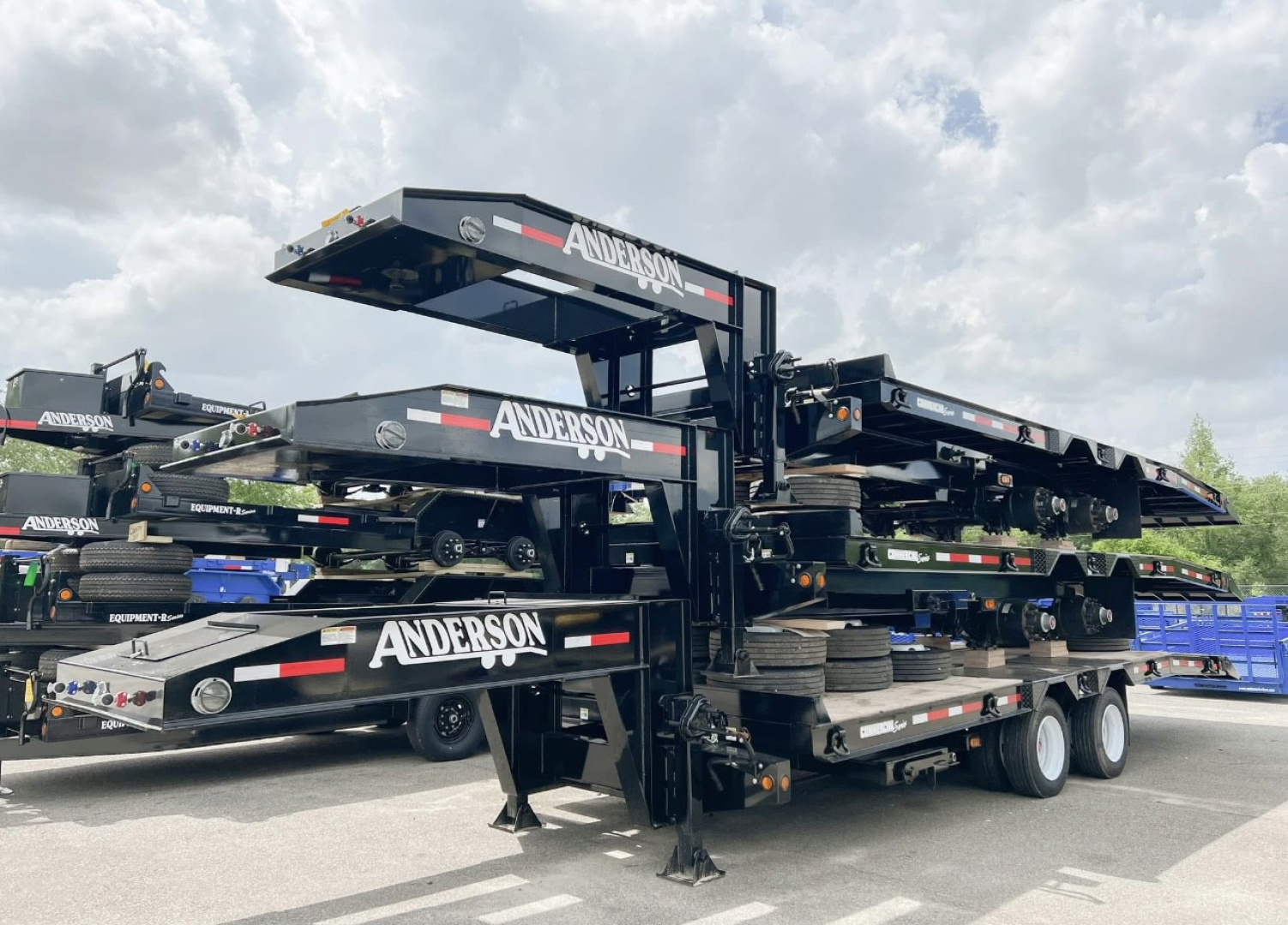 New 2026 Anderson 105x29' Fifth Wheel 20T Tilt Commercial Series