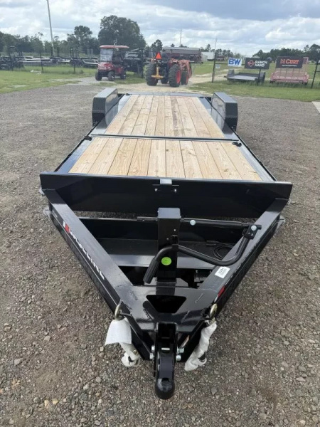 New 2025 Baseline HTL207 Equipment Trailer