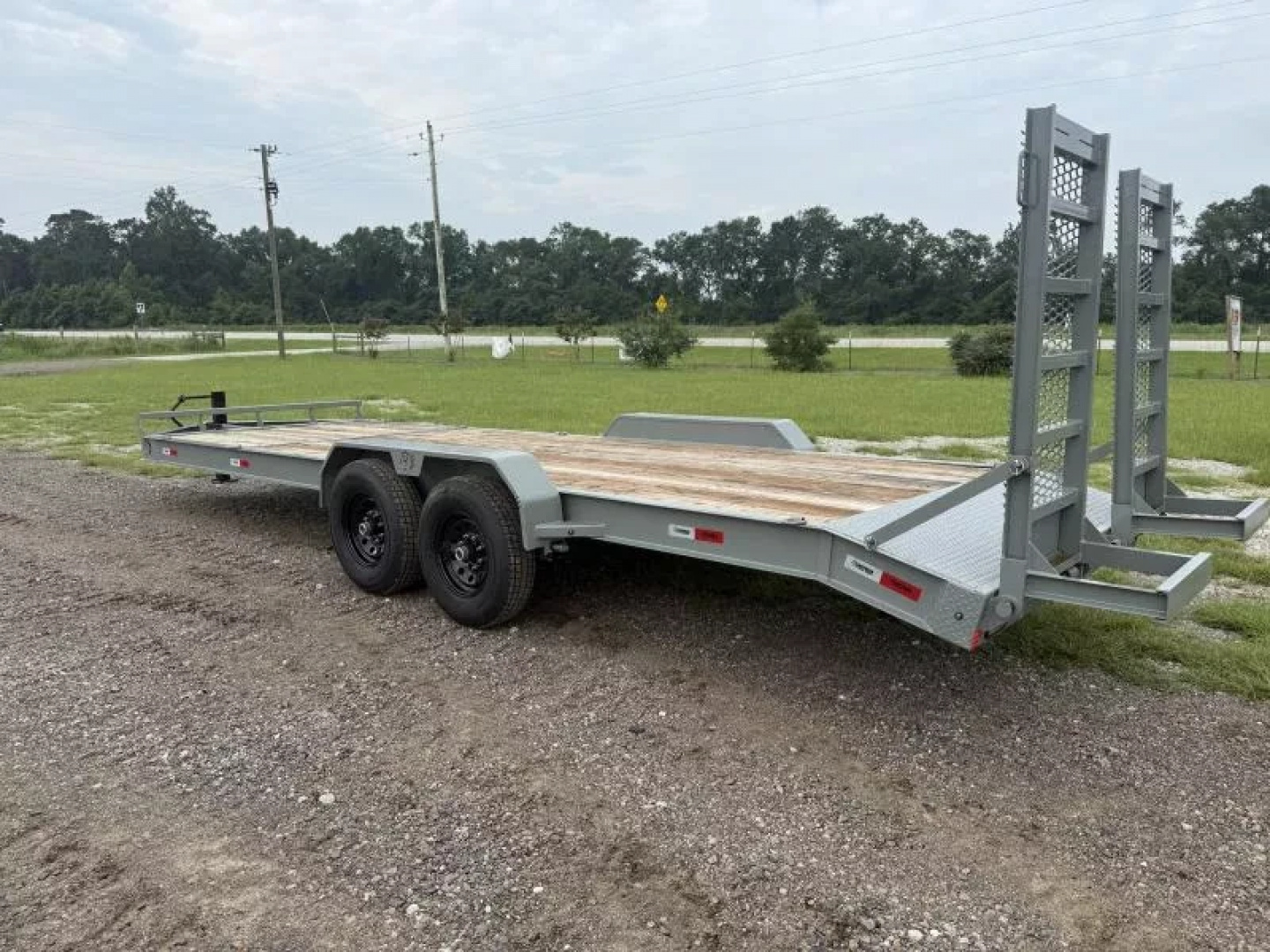 New 2025 Southern Utility 7x24TA Equipment Trailer