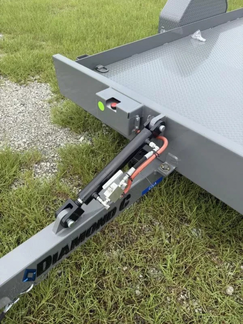 New 2025 Diamond C Trailers DSA107 Equipment Trailer