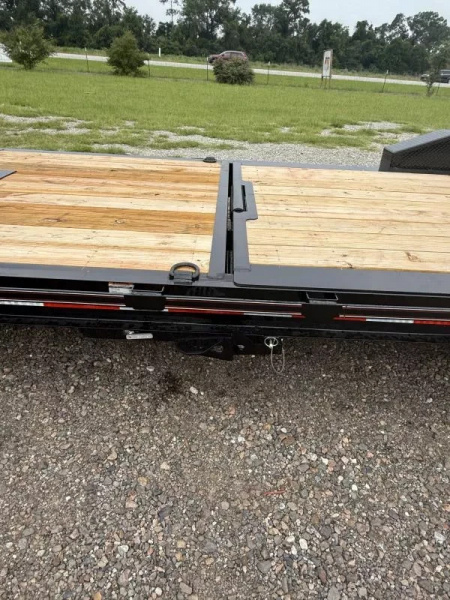 New 2025 Diamond C Trailers HDT207 22X82 Equipment Trailer