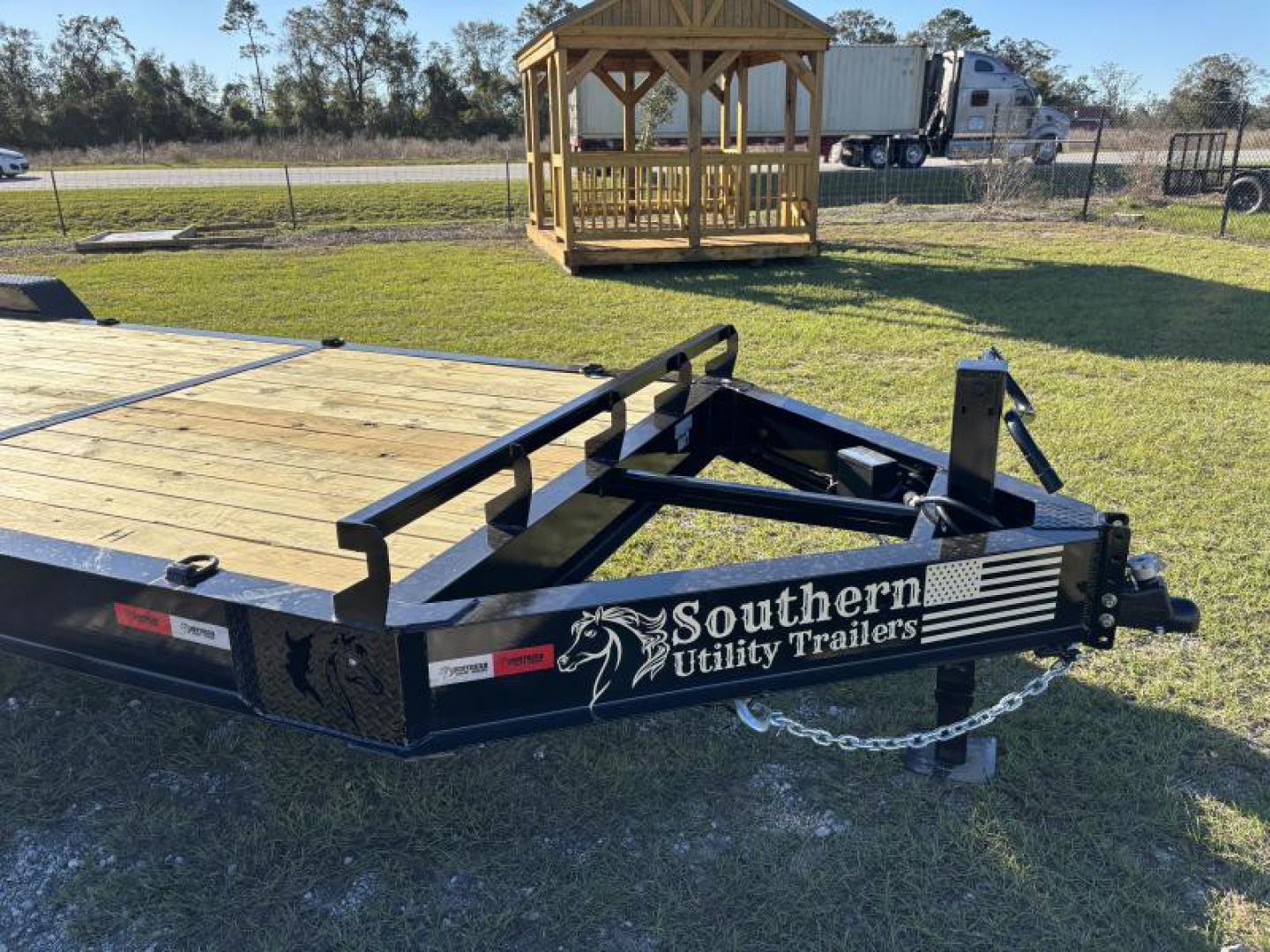 New 2024 Southern Utility 7x24 16K - HD Ramps Equipment Trailer