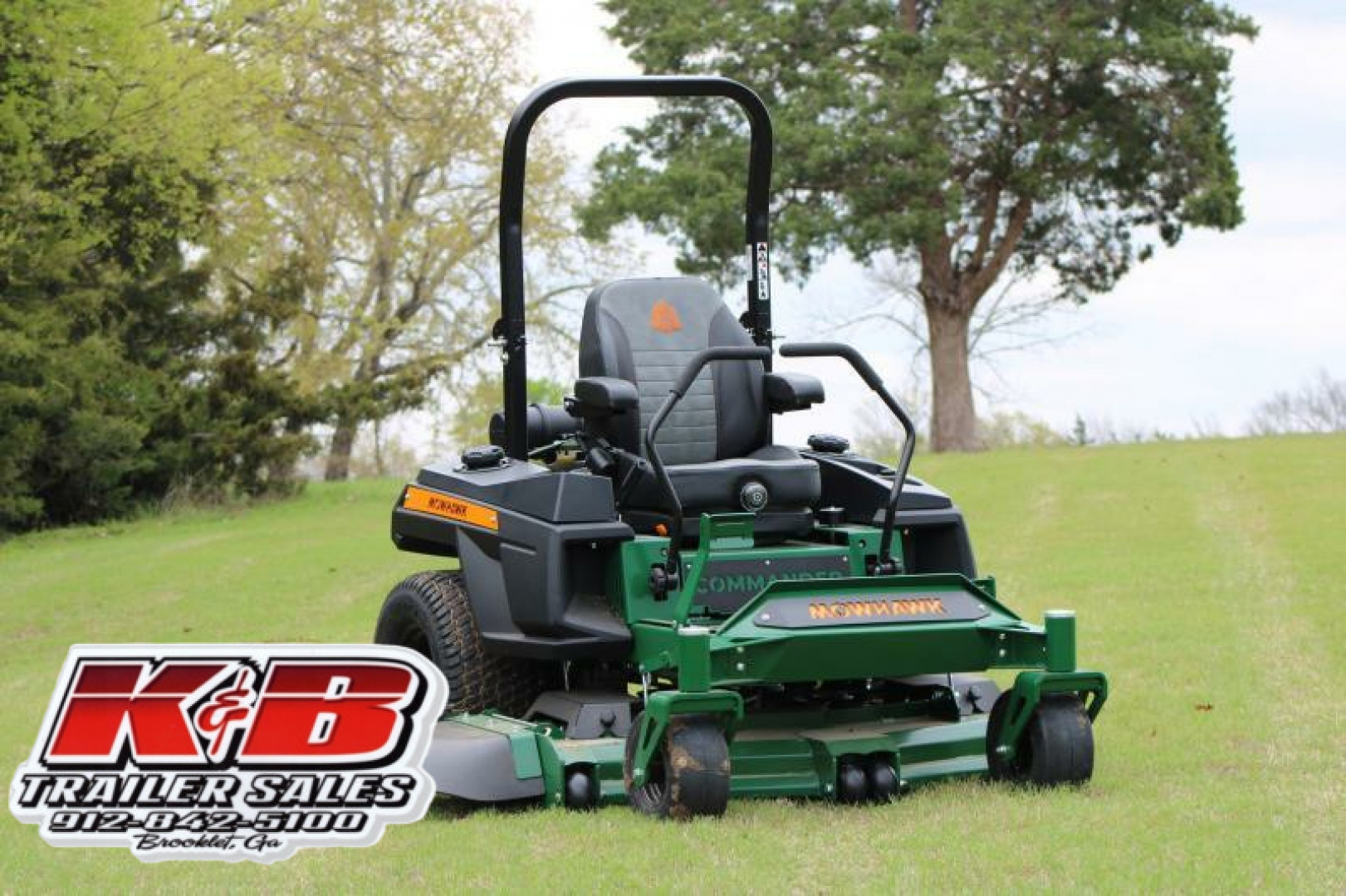 New 2024 Mowhawk Commander - 60" Lawn Mowers
