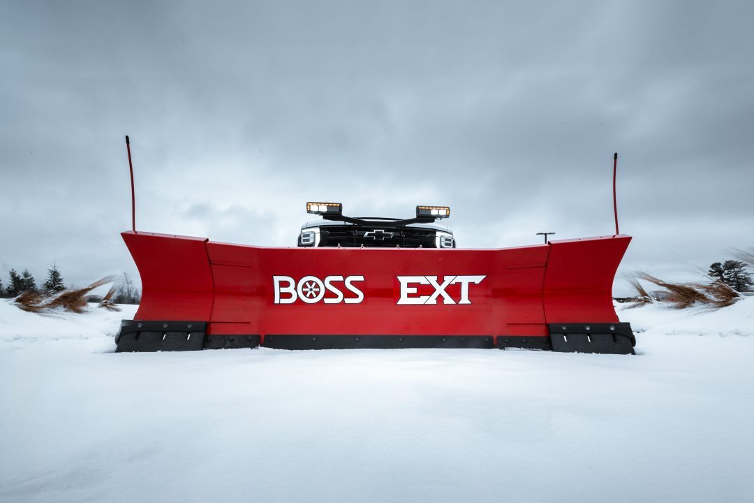 New STB19200 - BOSS SNOWPLOW 8'-10' STRAIGHT BLADE EXT with cold front
