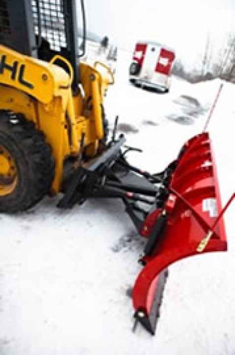 New TRP07800 - BOSS SNOWPLOW 8'0'' STRAIGHT SKID STEER TRIP EDGE PLOW