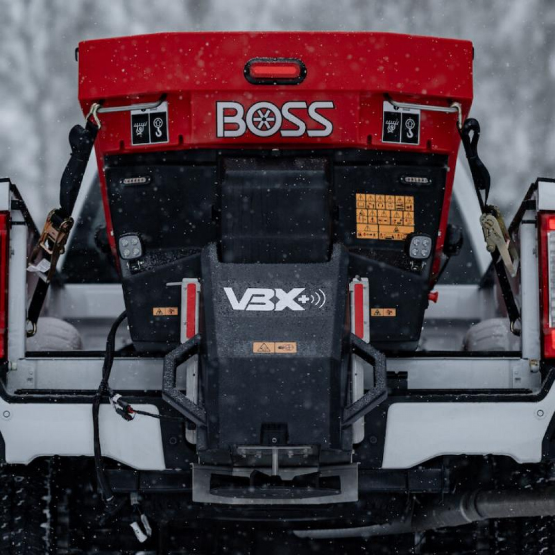 New VBS26150 - BOSS SNOWPLOW VBX6500 plus  SALT SPREADER
