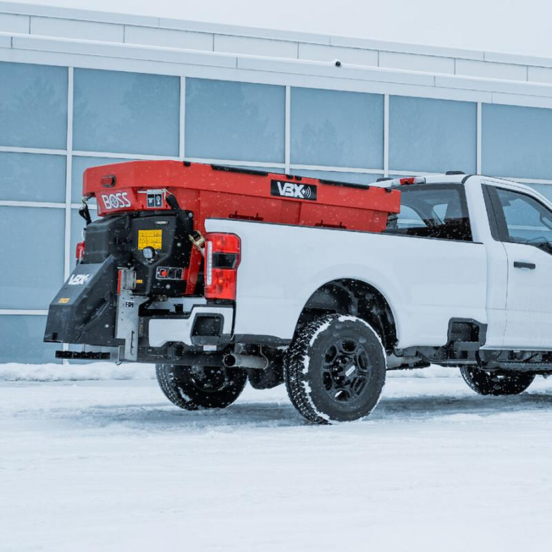 New VBS26300 - BOSS SNOWPLOW VBX9000 plus  SALT SPREADER