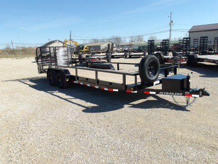 New 2026 PJ Trailers 83x22 CE222 Equipment Trailer