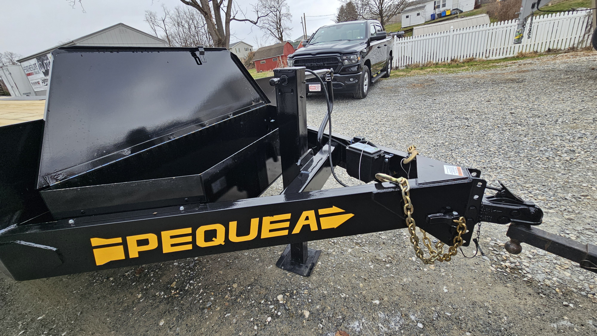 New 2025 Pequea Trailers HDDO 20' LEVELER Deckover Trailer