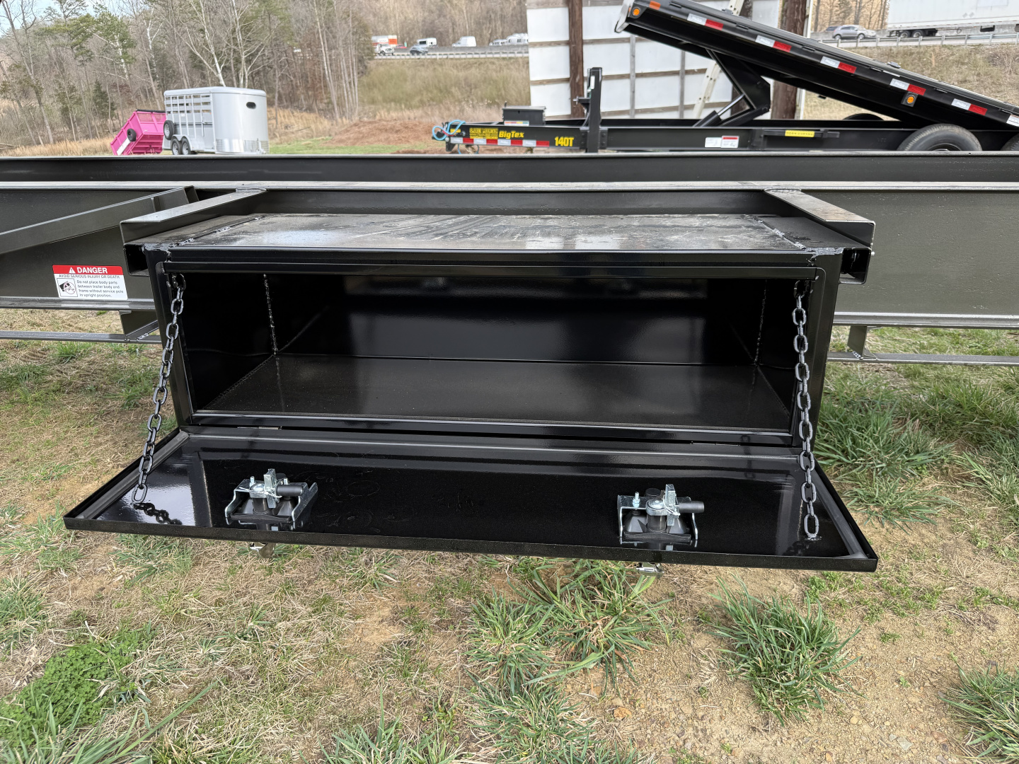 New 2026 MAXX-D TDX 15 TON GOOSE HYD JCK WINCH ADJ SUSP S Equipment Trailer