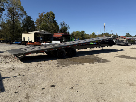 New 2026 MAXX-D TDX 15 TON GOOSE HYD JCK WINCH ADJ SUSP S Equipment Trailer