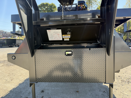 New 2026 MAXX-D TDX 15 TON GOOSE HYD JCK WINCH ADJ SUSP S Equipment Trailer