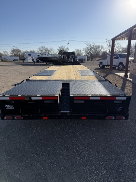 New 2026 Diamond C Trailers FMAX 210 Flatbed Trailer
