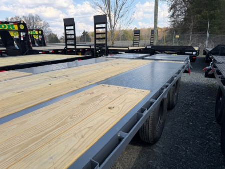 New 2026 Triple Crown Trailers 25+5 deckover gooseneck Deckover Trailer