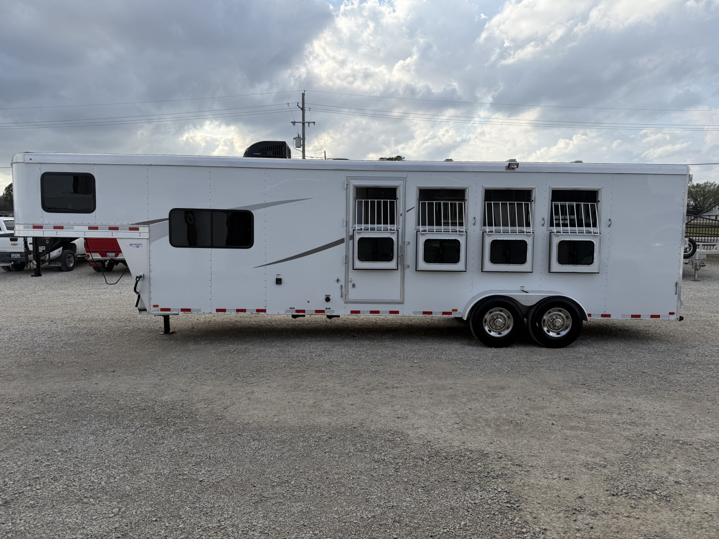 Used 2018 Lakota 4 Horse Living Quarters Gooseneck Horse Trailer