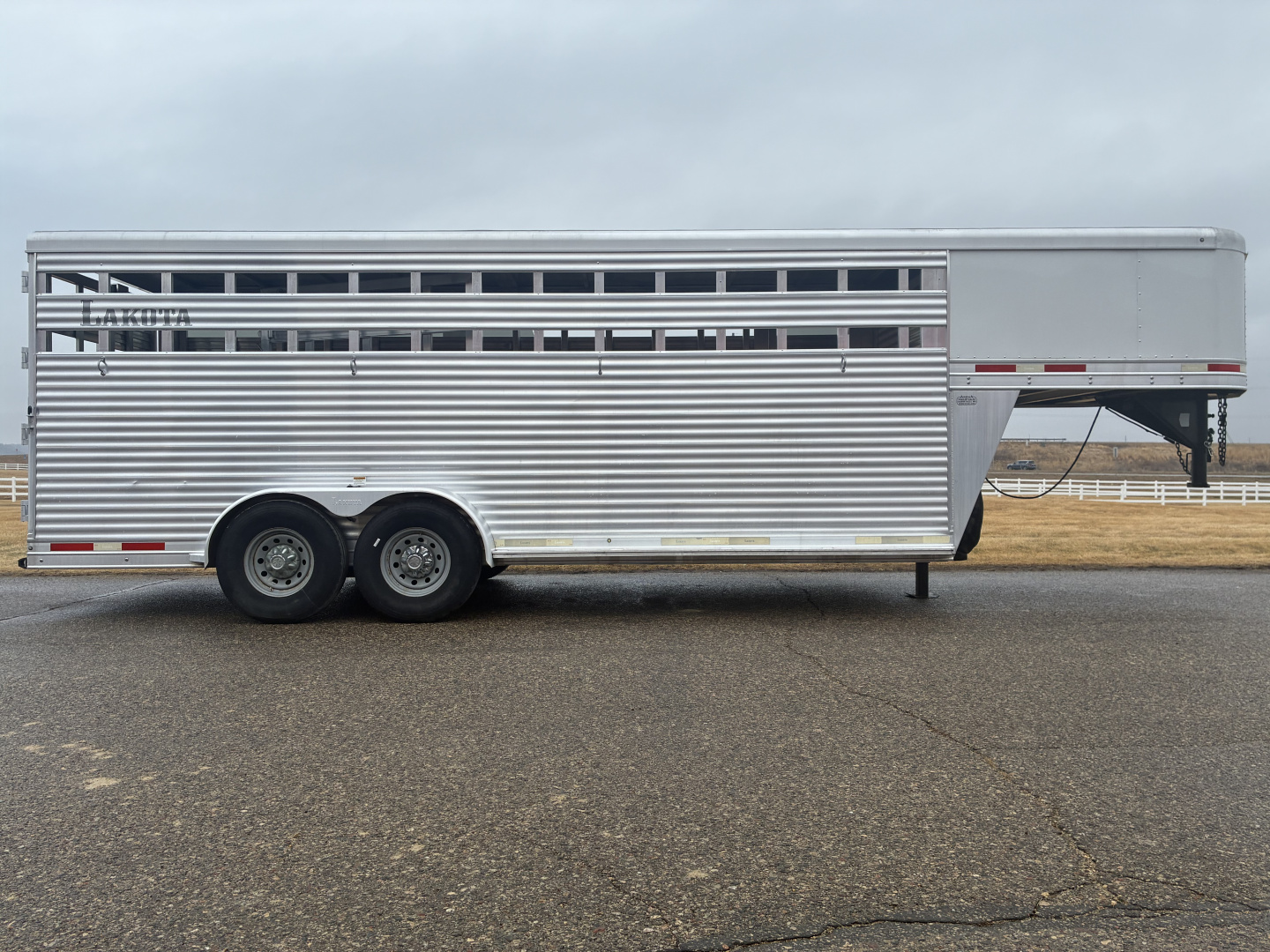 Used 2018 Lakota 20' Stock Trailer