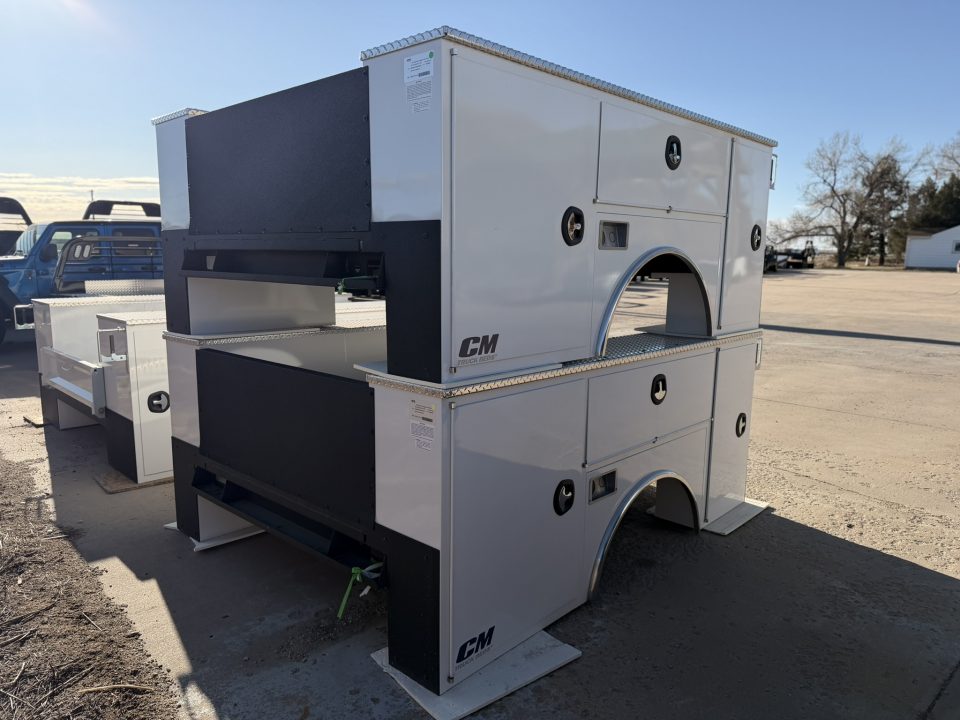 New 2026 CM Truck Beds CMG 98/78VVSSMLG2M
