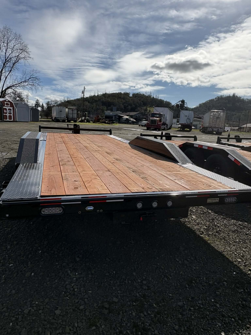 New CAR HAULER 2026 VERSATILE HD720-14K 7X20 ROCK CRAWLER DRIVE OVER FENDERS 14,000 GVWR TRAILER BLACK