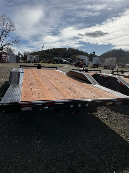 New CAR HAULER 2026 VERSATILE HD720-14K 7X20 ROCK CRAWLER DRIVE OVER FENDERS 14,000 GVWR TRAILER BLACK