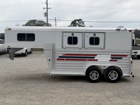 Used 2004 4-Star 2 Horse Gooseneck Horse Trailer