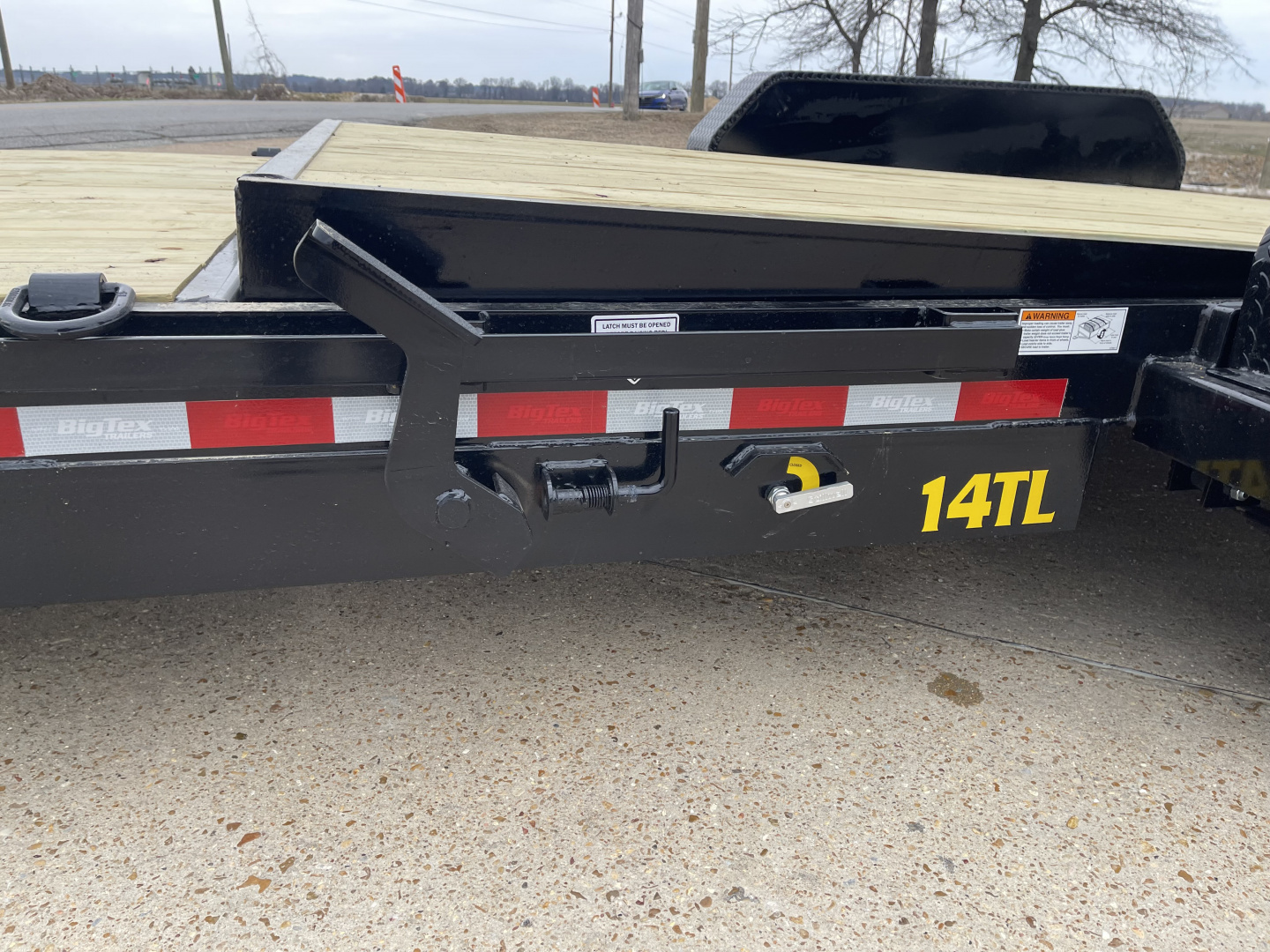 New 2026 Big Tex Trailers 14TL-22 83x22 (14K) Tilt Equipment Trailer