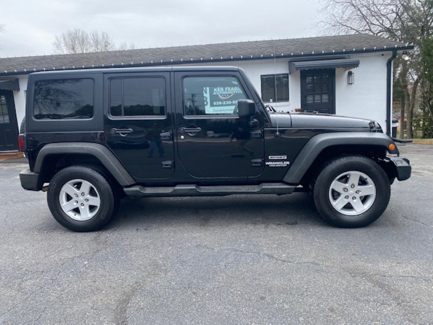 Used 2013 Jeep WRANGLER 6 SPEED Manual