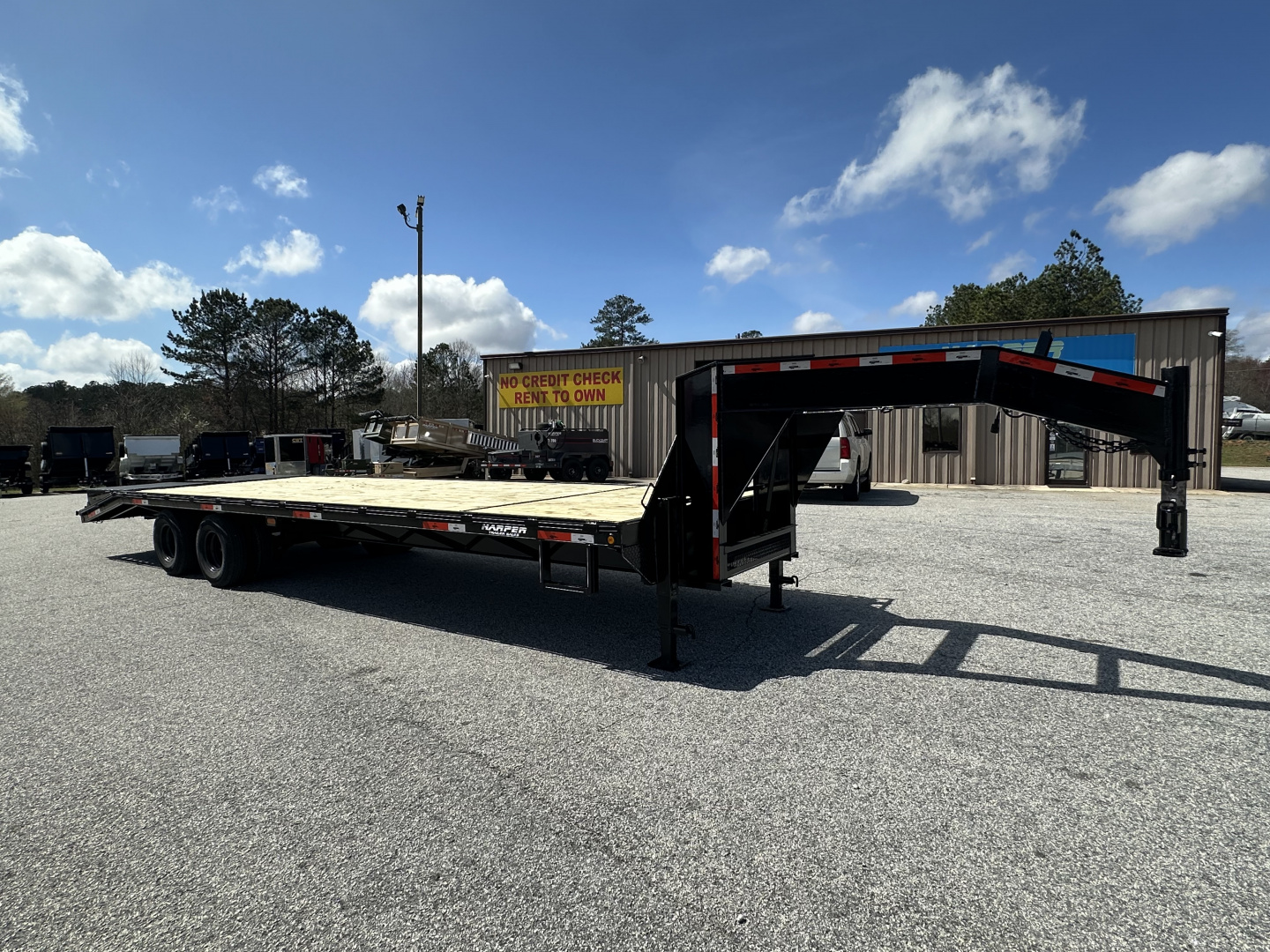New 2026 25+5 24K GOOSENECK DECKOVER DUAL TANDEM WITH HEAVY DUTY MEGA RAMPS