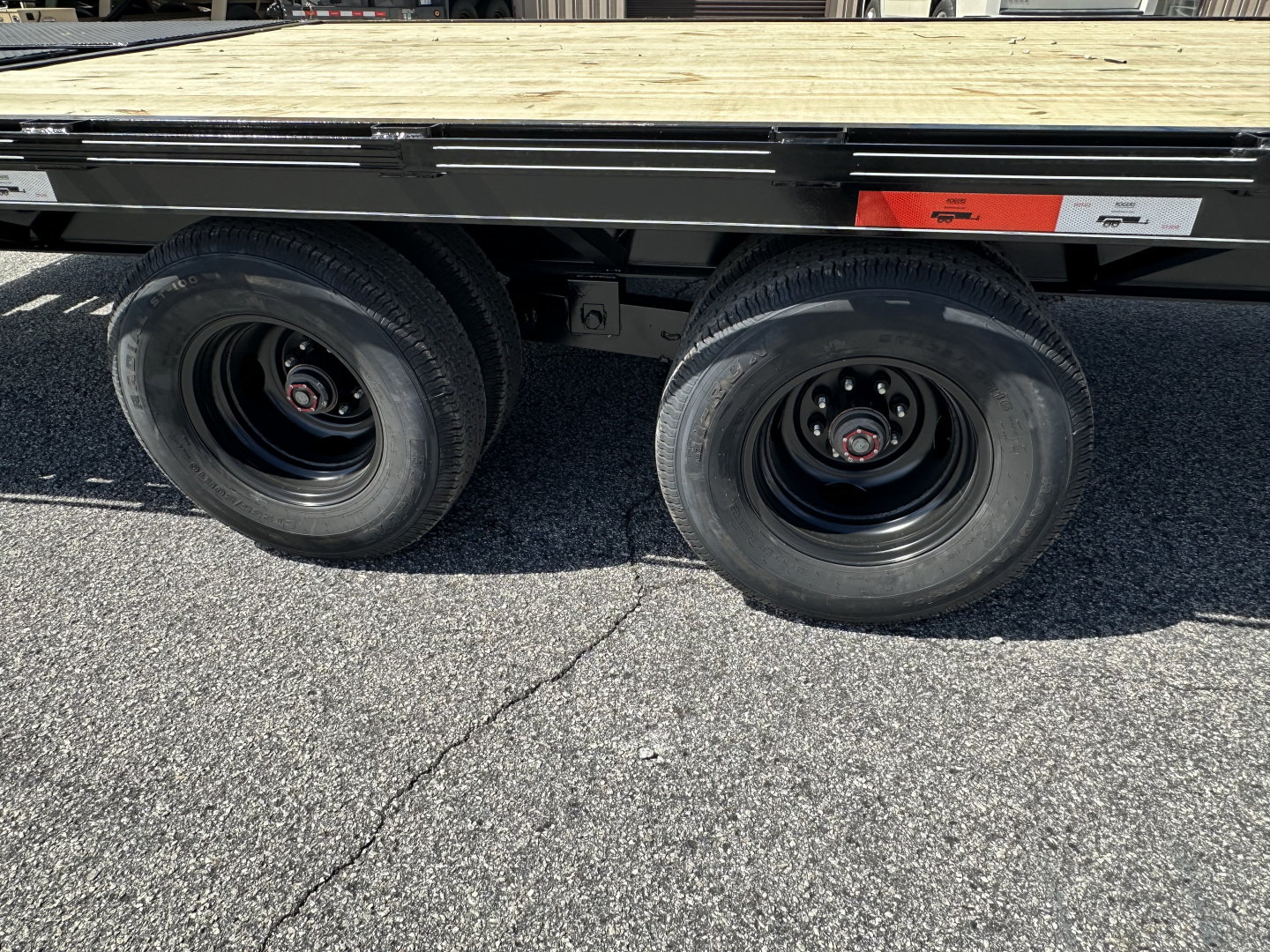 New 2026 25+5 24K GOOSENECK DECKOVER DUAL TANDEM WITH HEAVY DUTY MEGA RAMPS