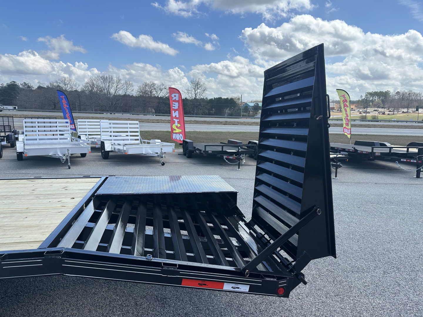 New 2026 25+5 24K GOOSENECK DECKOVER DUAL TANDEM WITH HEAVY DUTY MEGA RAMPS