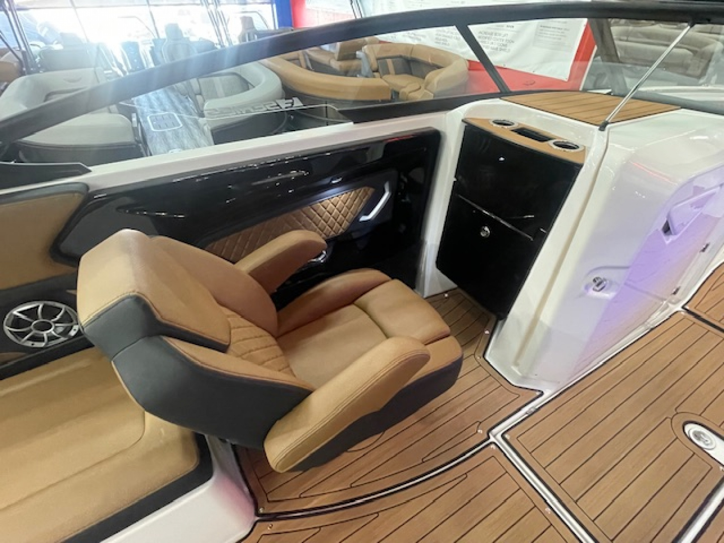 New 2026 Yamaha Boats 252 SE Bowrider