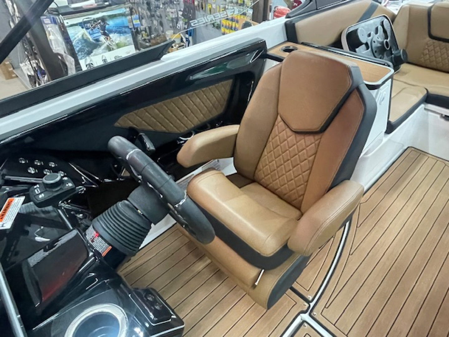 New 2026 Yamaha Boats 252 SE Bowrider