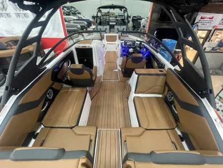 New 2026 Yamaha Boats 252 SE Bowrider