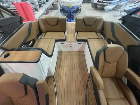 New 2026 Yamaha Boats 252 SE Bowrider